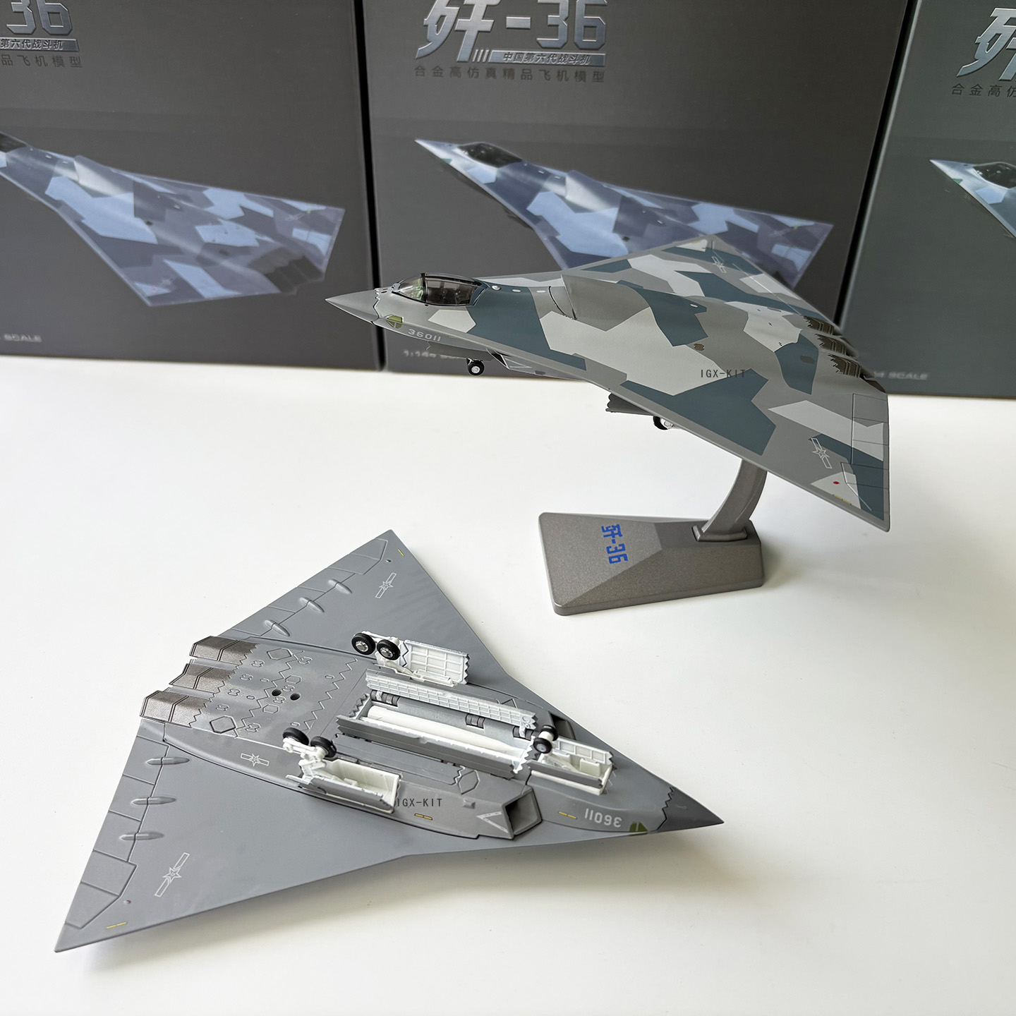 1/144 J-36 Chinese 6th Generat - огляд і ціна Model Kit Jet