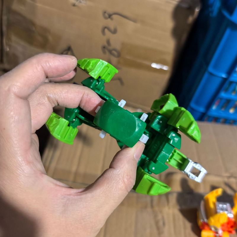 Dinosaur Egg Transformation De - огляд і ціна Model Kit Dinosaur Bandai